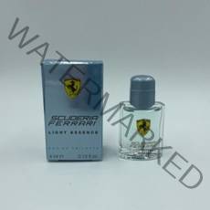페라리 스쿠데리아 라이트에센스 4ml 미니어처 향수