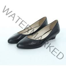 GO-CCE 가죽 펀칭 장식 웨지힐 구두 블랙 250